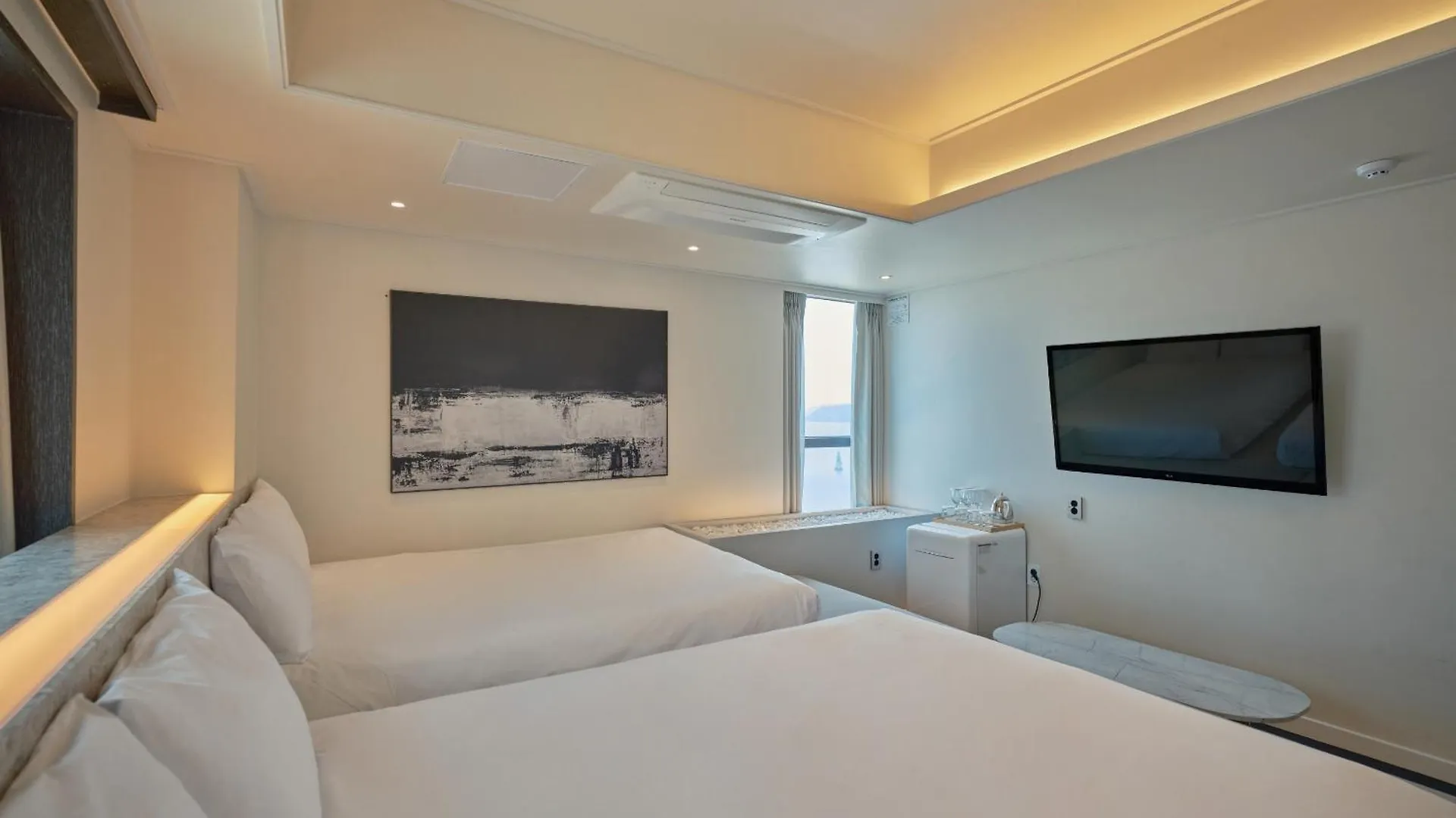 *** Hotel Uh Suite The Haeundae Busan South Korea