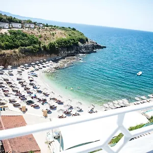 Heaven 3*, Sarandë Albanien