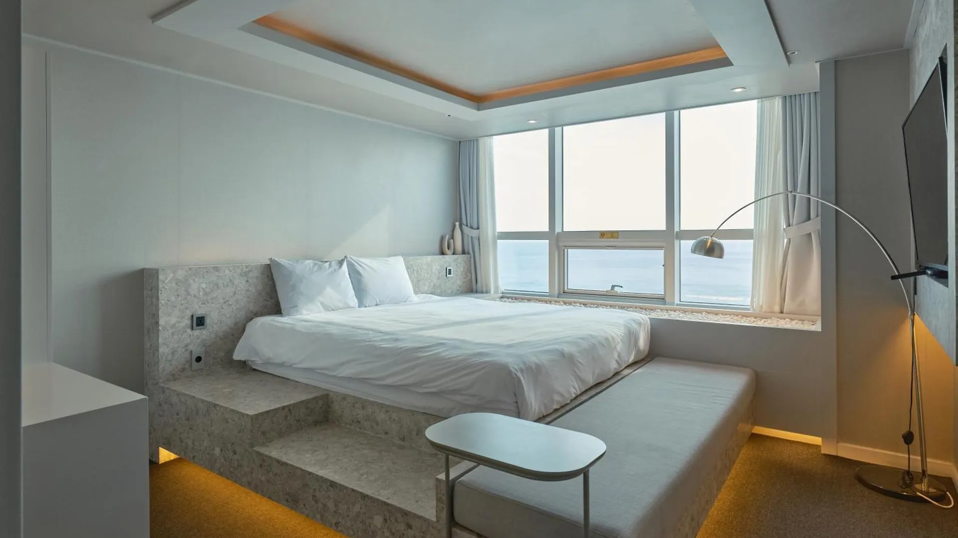 Hotel Uh Suite The Haeundae Busan