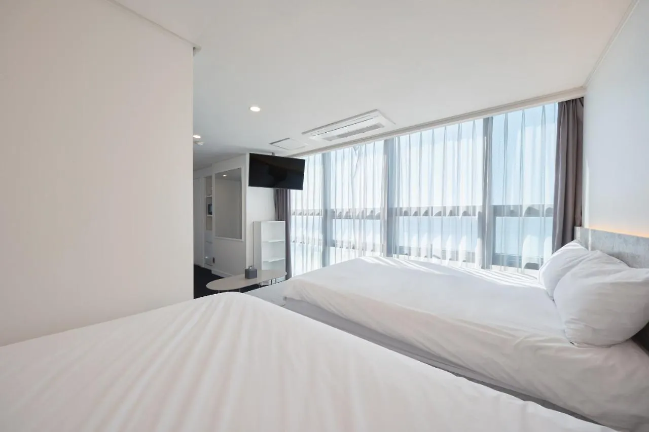 Uh Suite The Haeundae Busan Hotel