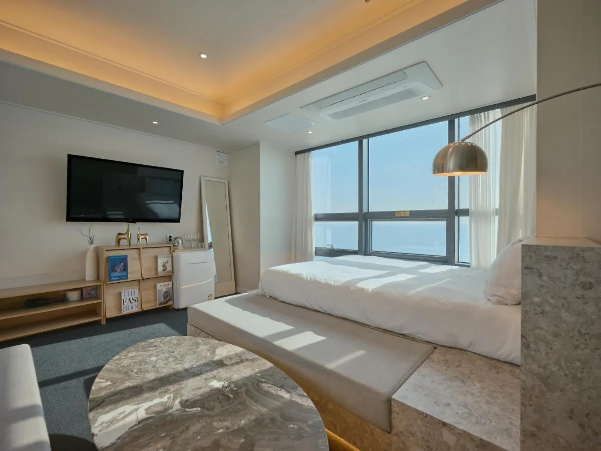 Hotel Uh Suite The Haeundae Busan