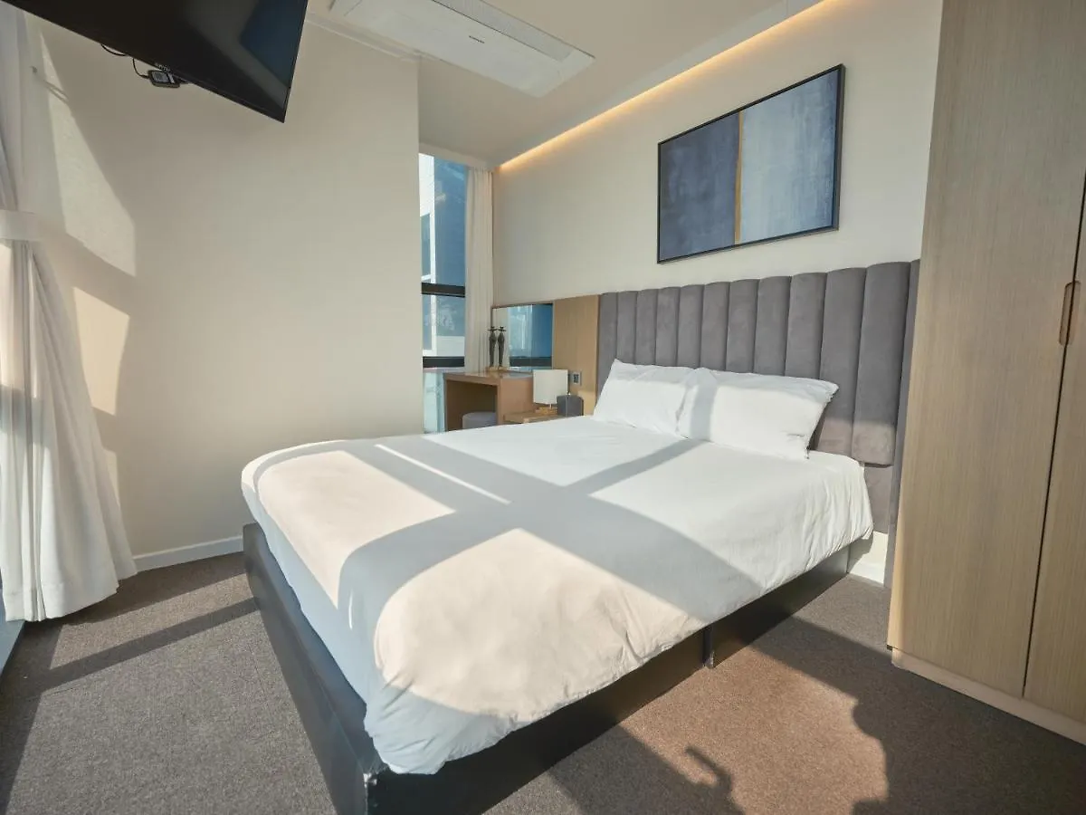 Uh Suite The Haeundae Busan 3*,