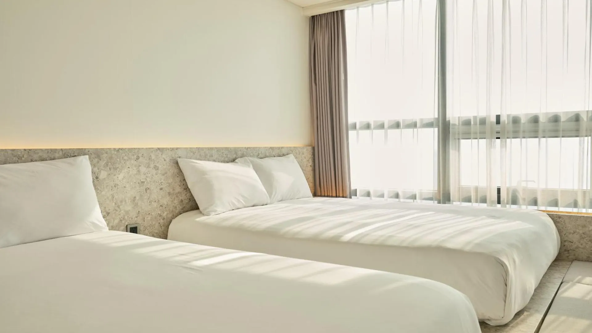 Uh Suite The Haeundae Busan South Korea