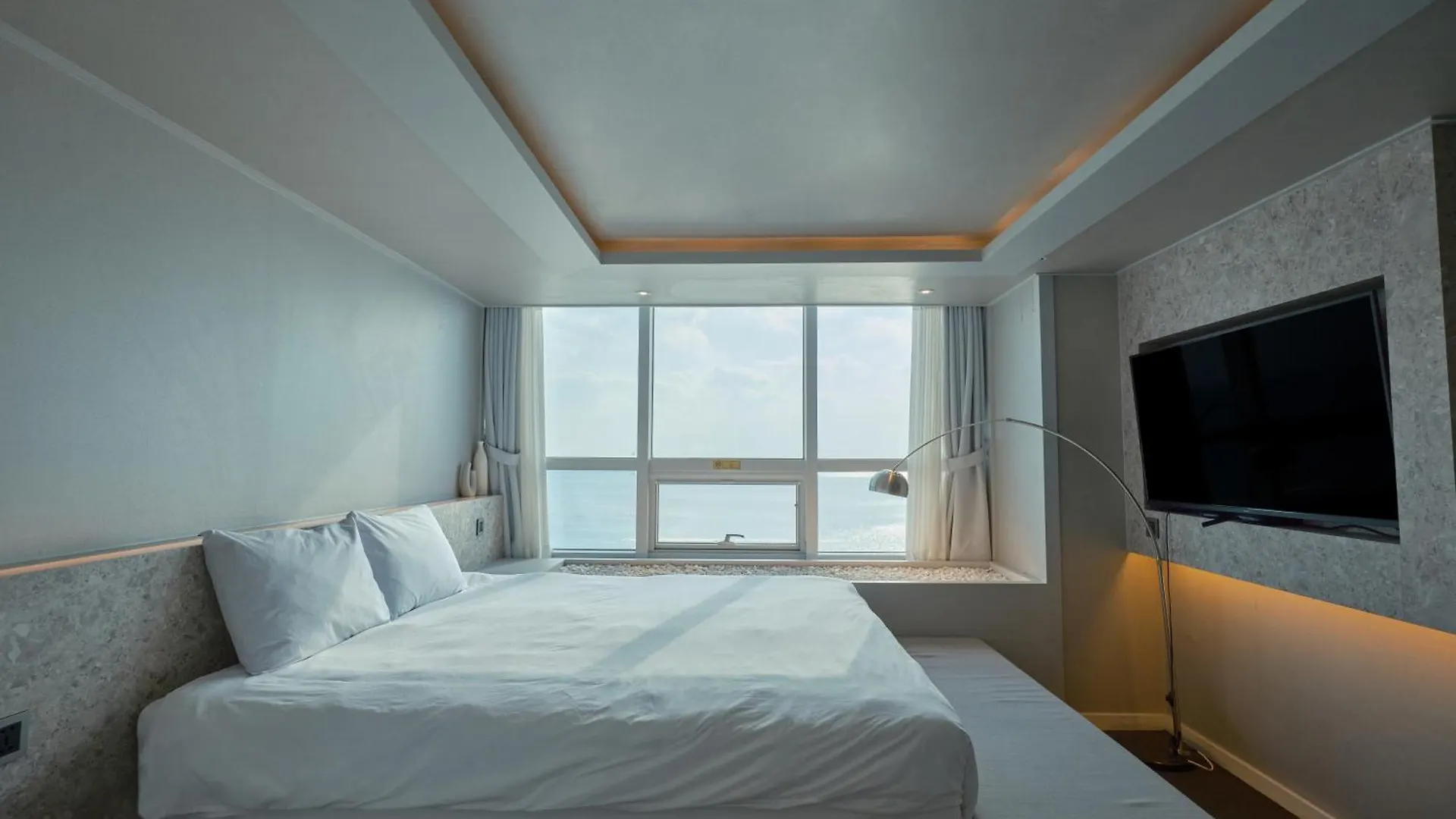 Hotel Uh Suite The Haeundae Busan