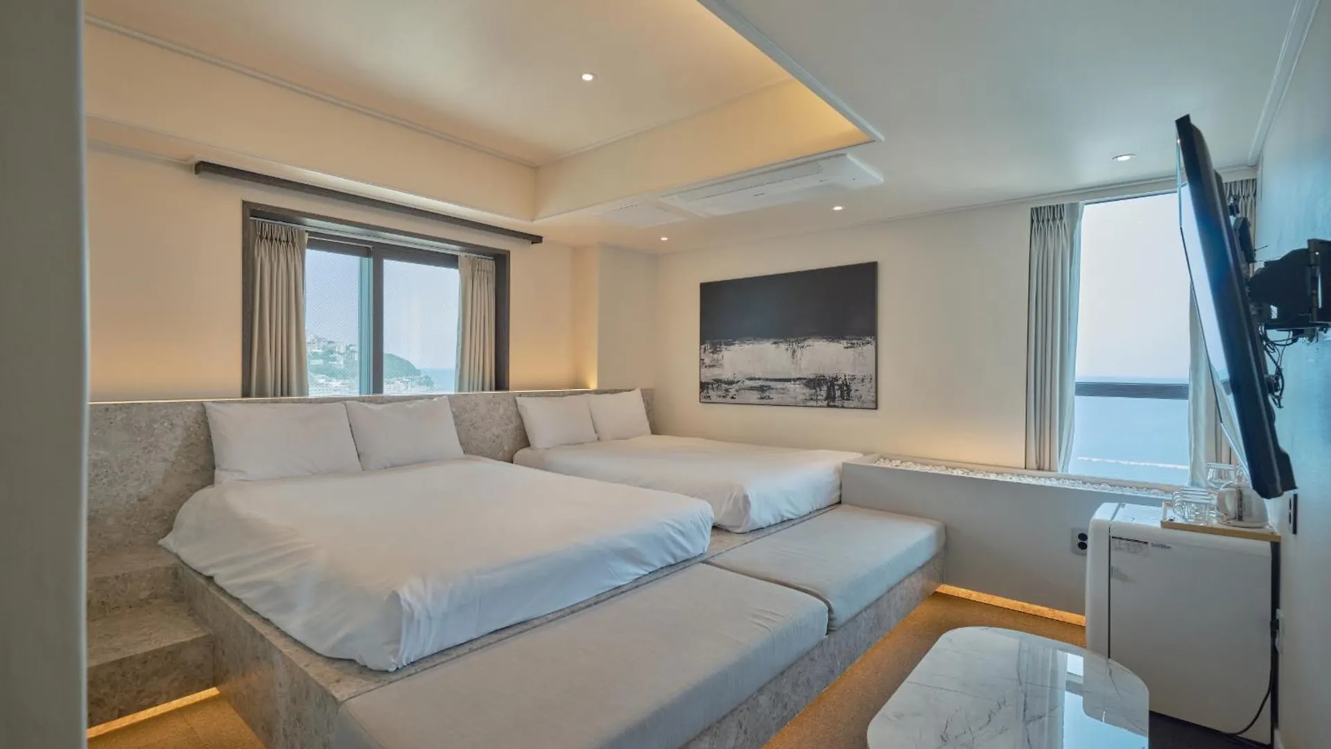 Uh Suite The Haeundae Busan South Korea